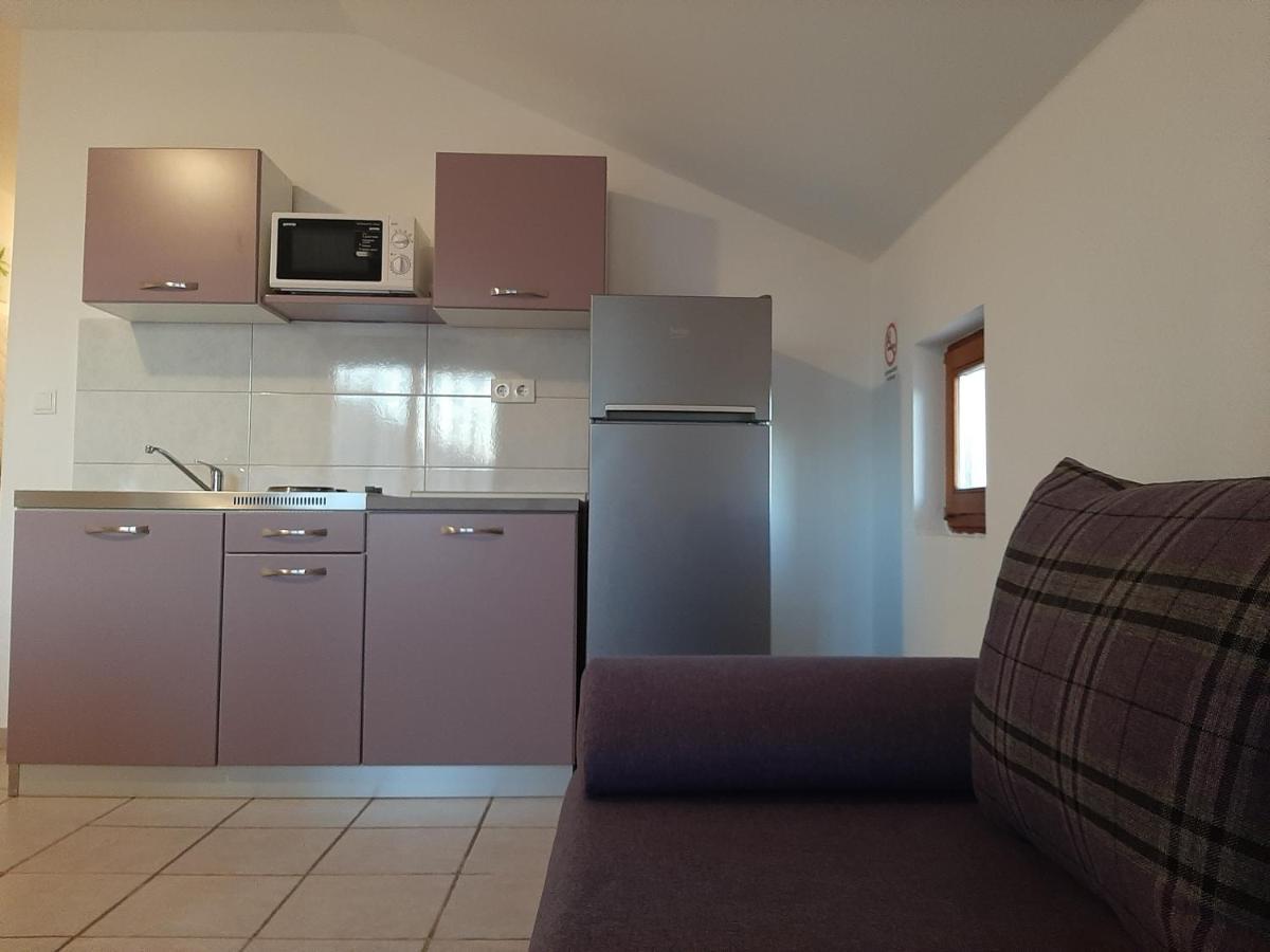 Apartments Cherry Gornji Karin Dış mekan fotoğraf