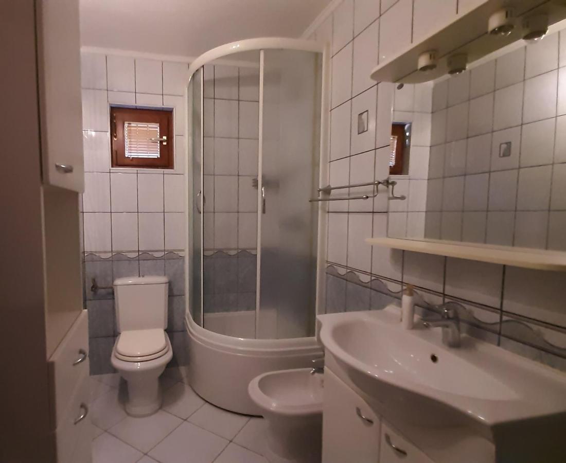 Apartments Cherry Gornji Karin Dış mekan fotoğraf