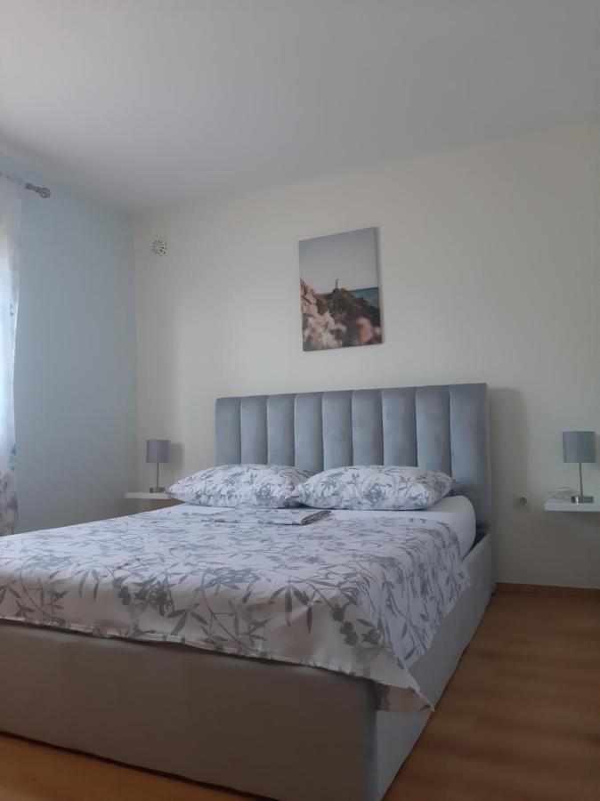 Apartments Cherry Gornji Karin Dış mekan fotoğraf