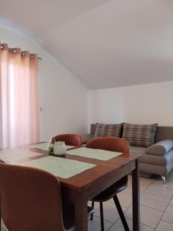 Apartments Cherry Gornji Karin Dış mekan fotoğraf